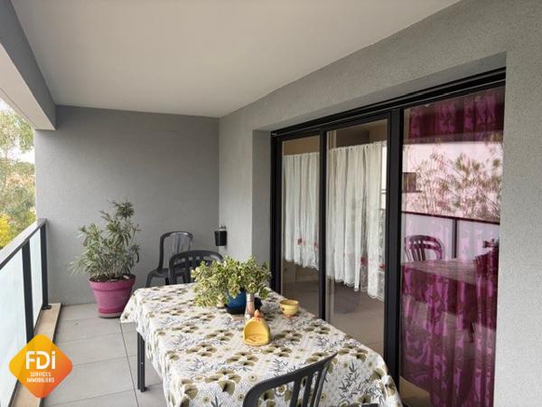 Centre-village - T 3 - 64 m2- Garage