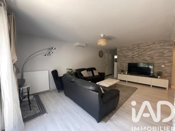 Location maison 5 pièces 90 m² Cesson