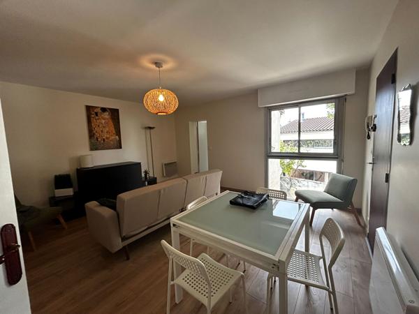 A VENDRE BORDEAUX SAINT JEAN - Appartement T2 de 52 m²