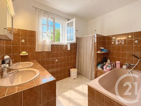 Maison à vendre  7 pièces - 177 m 2   PENTA DI CASINCA  - 202