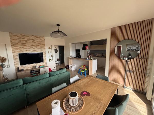 Le Haillan (33185) Appartement refait à neuf Centre ville le Haillan 33185