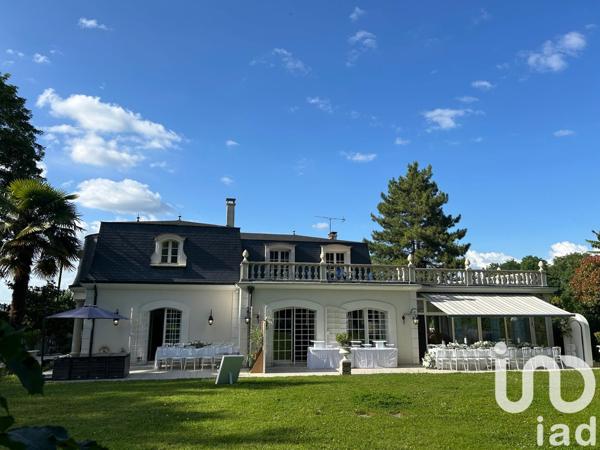 Maison à vendre 9 pièces 230 m² Noisy-le-Grand