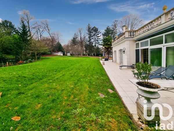 Maison à vendre 9 pièces 230 m² Noisy-le-Grand
