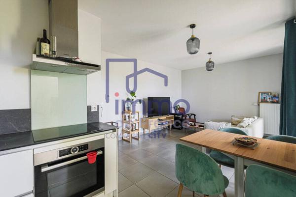 Appartement 3 pièces                                        - 38100 Grenoble Réf : 21682