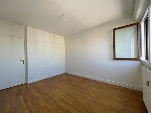 Appartement 2 pièces                                        - 42000 Saint-Étienne Réf : 13205