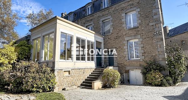À vendre Maison 8 pièces 321.17 m² - Flers 61100