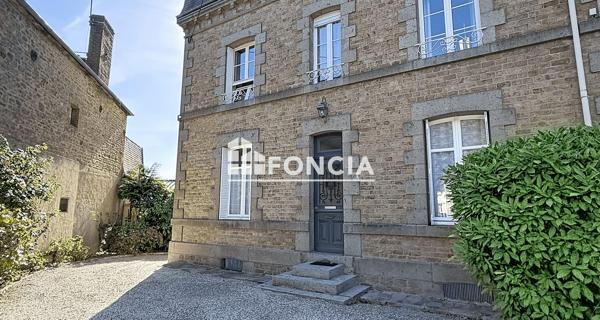 À vendre Maison 8 pièces 321.17 m² - Flers 61100