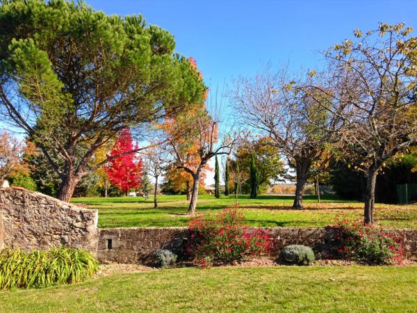 Maison à vendre 8 pièces proche de MARCIAC (32) - 302 m2 - terrain de 7318 m2 - 4 chambres - dépendances et piscine