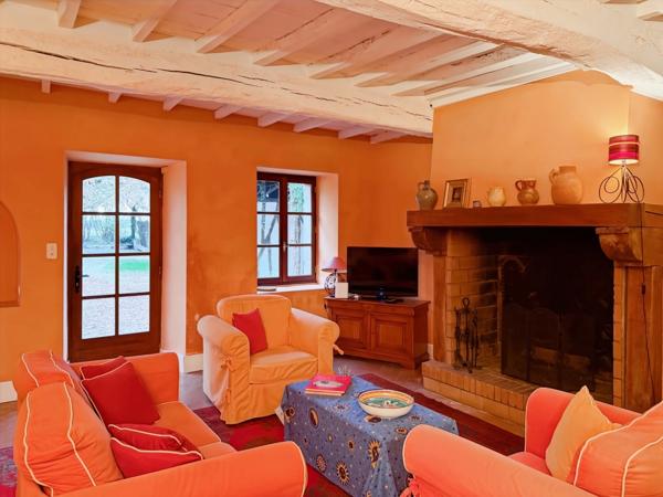 Maison à vendre 8 pièces proche de MARCIAC (32) - 302 m2 - terrain de 7318 m2 - 4 chambres - dépendances et piscine