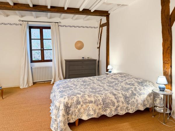 Maison à vendre 8 pièces proche de MARCIAC (32) - 302 m2 - terrain de 7318 m2 - 4 chambres - dépendances et piscine