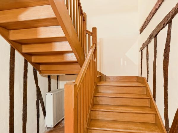 Maison à vendre 8 pièces proche de MARCIAC (32) - 302 m2 - terrain de 7318 m2 - 4 chambres - dépendances et piscine