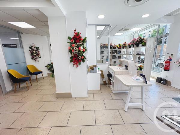 Appartement F4 à vendre  4 pièces - 103,49 m2 LYON - 69007