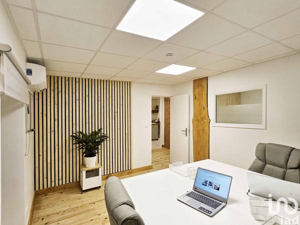Location bureaux 15 m² Sayat