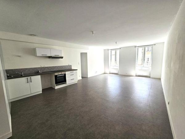 Appartement 3 pièces                                        - 42600 Montbrison Réf : 12415
