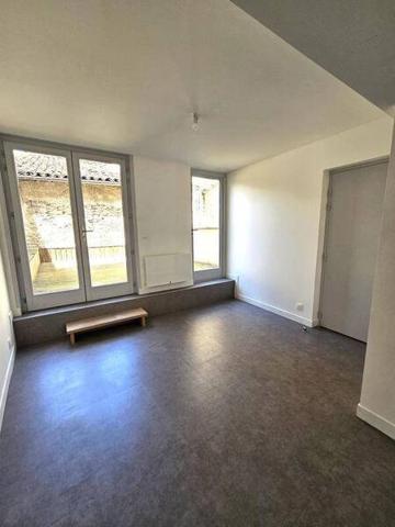 Appartement 3 pièces                                        - 42600 Montbrison Réf : 12415