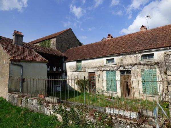 Vente Maison de village 4 pièces 60 m2 à Noyers
