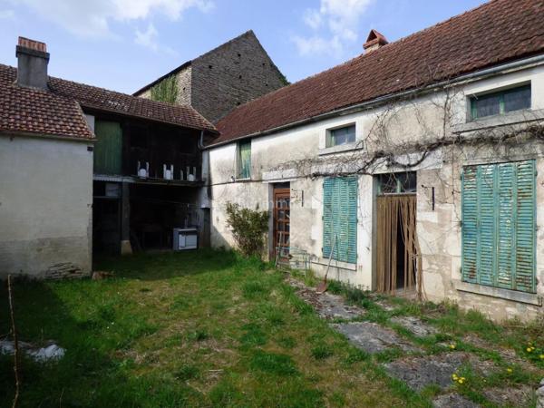 Vente Maison de village 4 pièces 60 m2 à Noyers