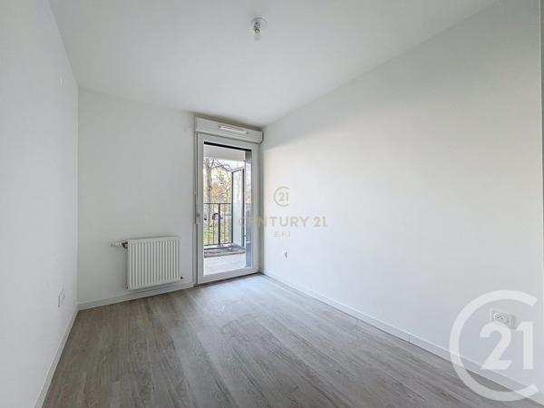 Appartement F3 à vendre  3 pièces - 59 m2 NOISY LE GRAND - 93