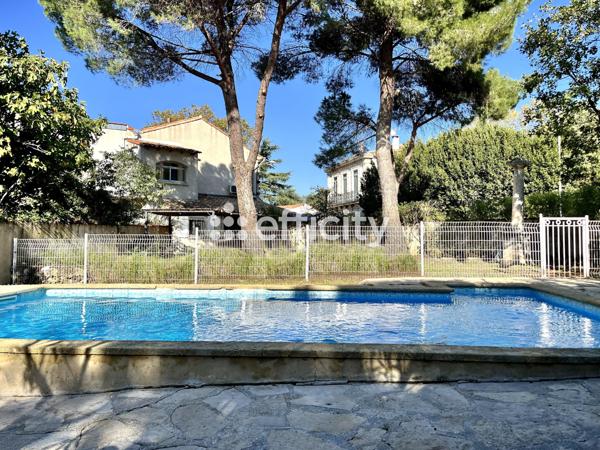 Maison 5 pièces - 198 m²