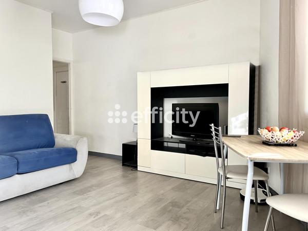 Maison 5 pièces - 198 m²