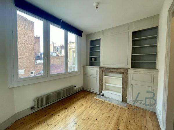 T2/3 Lille République Beaux-Arts 85.50 m²