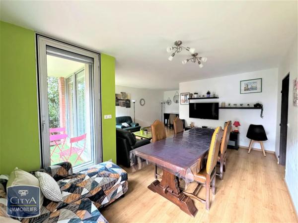 Appartement à louer 4 pièces 105.99m²