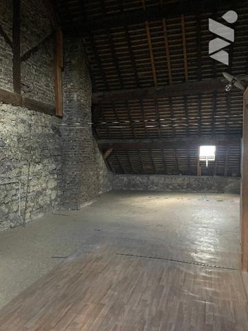 IDEAL INVESTISSEURS, Maison de ville, mitoyenne des deux côtés