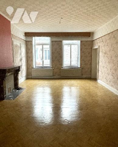 IDEAL INVESTISSEURS, Maison de ville, mitoyenne des deux côtés