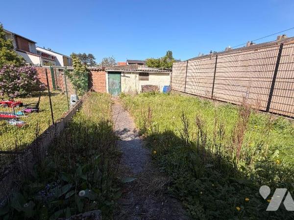 A vendre chez votre Notaire, maison de ville sur Grande-Synthe (59760) quartier St Jacques, vou...