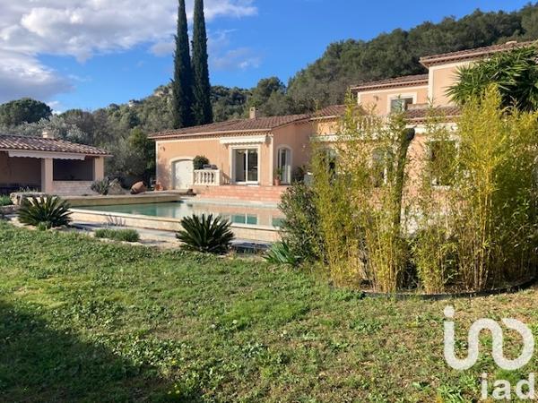 Maison à vendre 6 pièces 187 m² Saint-Martin-d'Ardèche