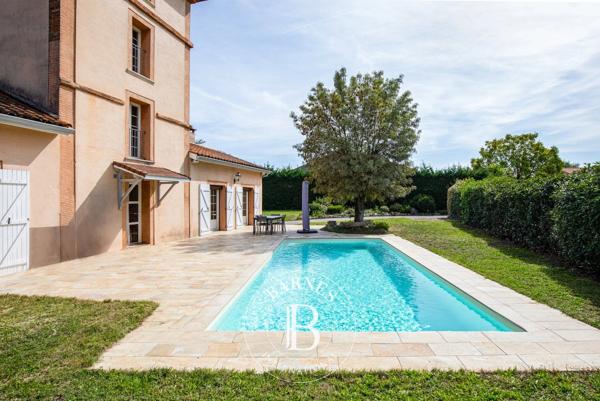 Toulouse, Maison 5 Chambres -  207 m² à vendre