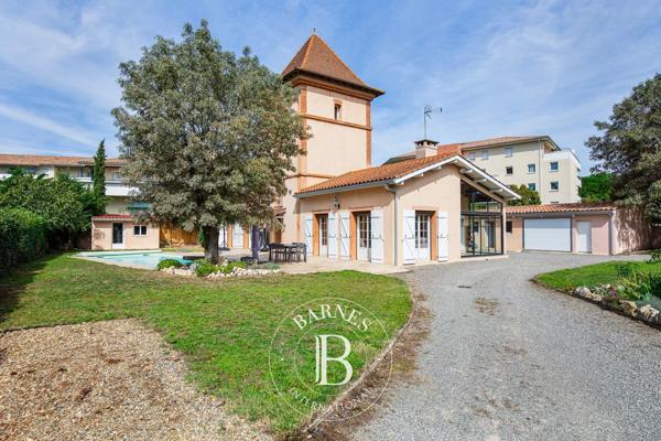Toulouse, Maison 5 Chambres -  207 m² à vendre