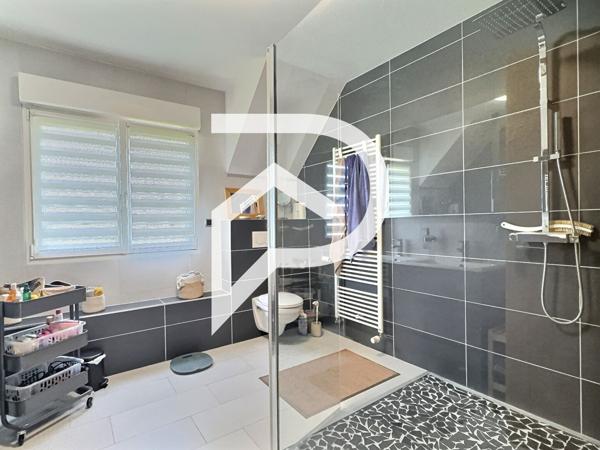 Maison 7 pièces 200 m2