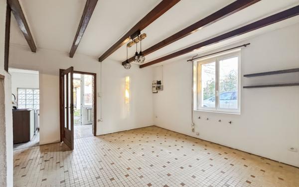 Maison à vendre    3 pièces •  Caussade