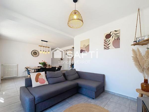 Centre ville, 48 m2 de pièce de vie, balcon