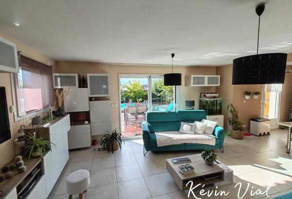 MAISON DE STANDING idéalement situé