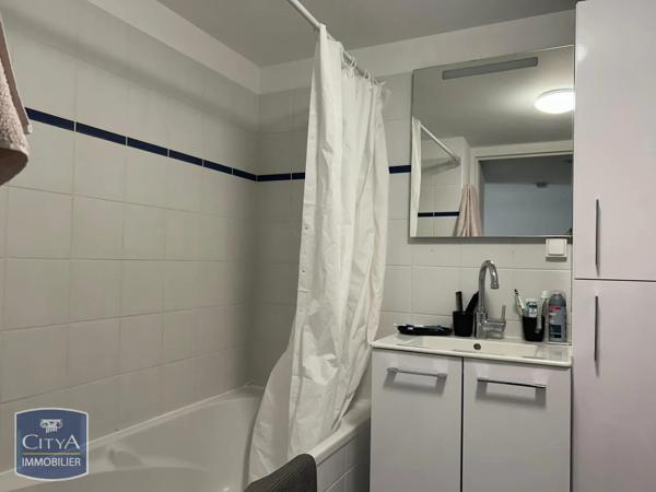 Appartement à louer 4 pièces 88.45m² Le Mans (72000)