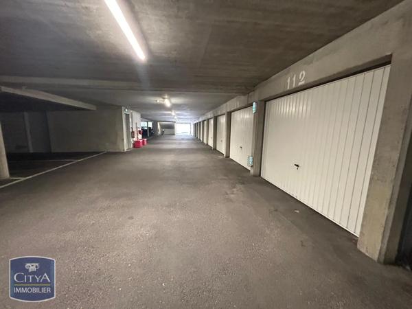 Appartement à louer 4 pièces 88.45m² Le Mans (72000)