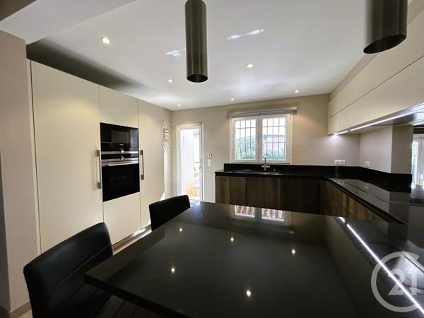 Maison à vendre  6 pièces - 168 m2 LE ROURET - 06