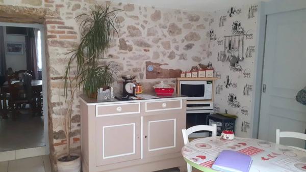 PRIX EN BAISSE  Immeuble avec commerce