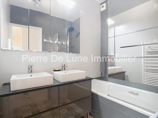 Appartement À vendre 6 pièce(s) 136 m²