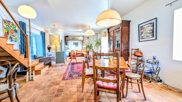 Propriete 6 pièce(s) 4 chambre(s) 138 m²