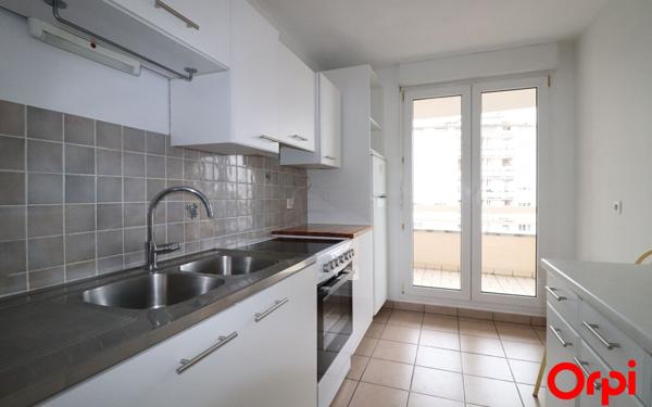 Appartement à vendre    3 pièces • 69,04 m2 Strasbourg