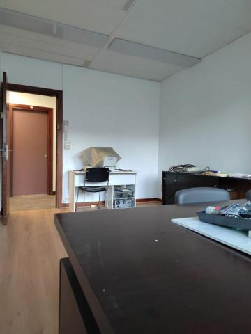 SARCELLES - BUREAU 15 m²,  centre commercial Les Flanades