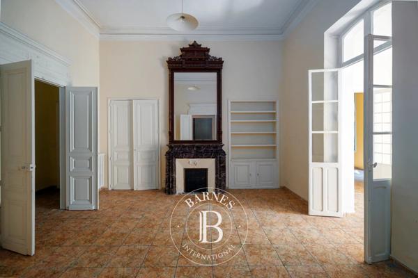 Sète, Hôtel particulier 6 Chambres  à vendre