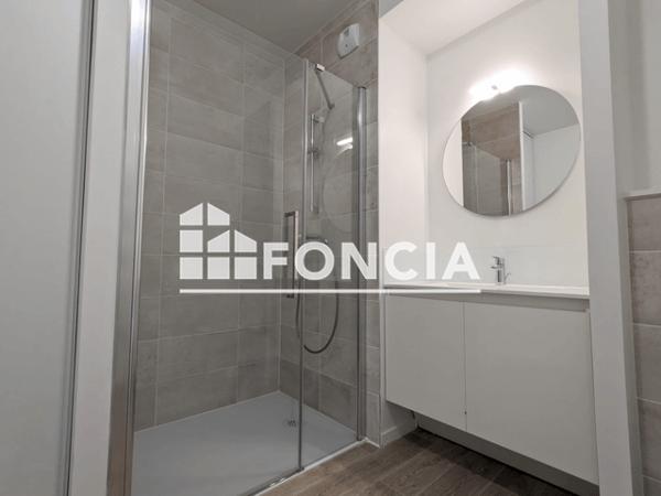 Location Appartement 3 pièces 59.85 m² - Laval 53000