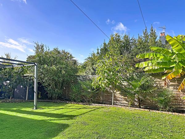 Nantes Géraudière : Exclusivité ! En VENTE, maison coup de coeur, rénovée avec goût, 5 chambres, jardin clos.