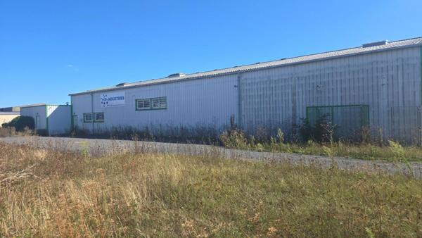 SECTEUR DREUX 28 - LOCAUX D'ACTIVITE avec BUREAUX 1.000 m²