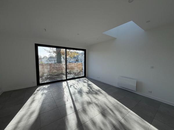 Appartement refait à neuf - Pellouailles les Vignes - 2 pièce(s) 49 m2