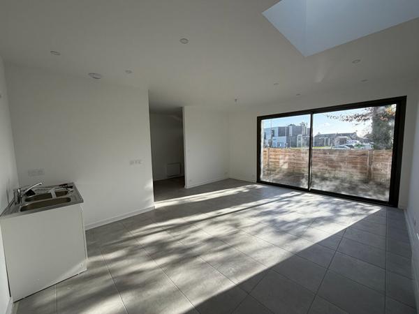 Appartement refait à neuf - Pellouailles les Vignes - 2 pièce(s) 49 m2